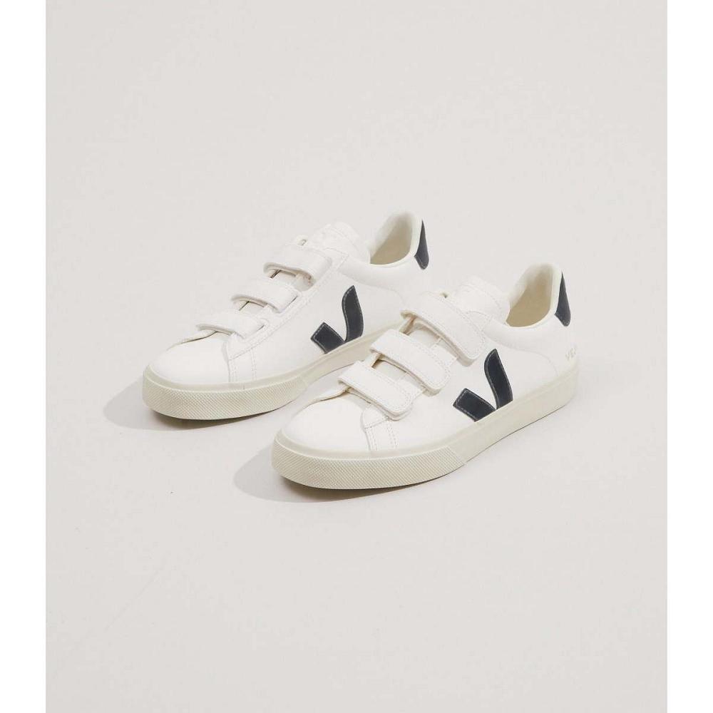 White/Black Men's Veja RECIFE CHROMEFREE Shoes | AU 197BEX